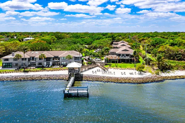 $3,250 | 5662 Southeast Schooner Oaks Way, Stuart, FL 34997