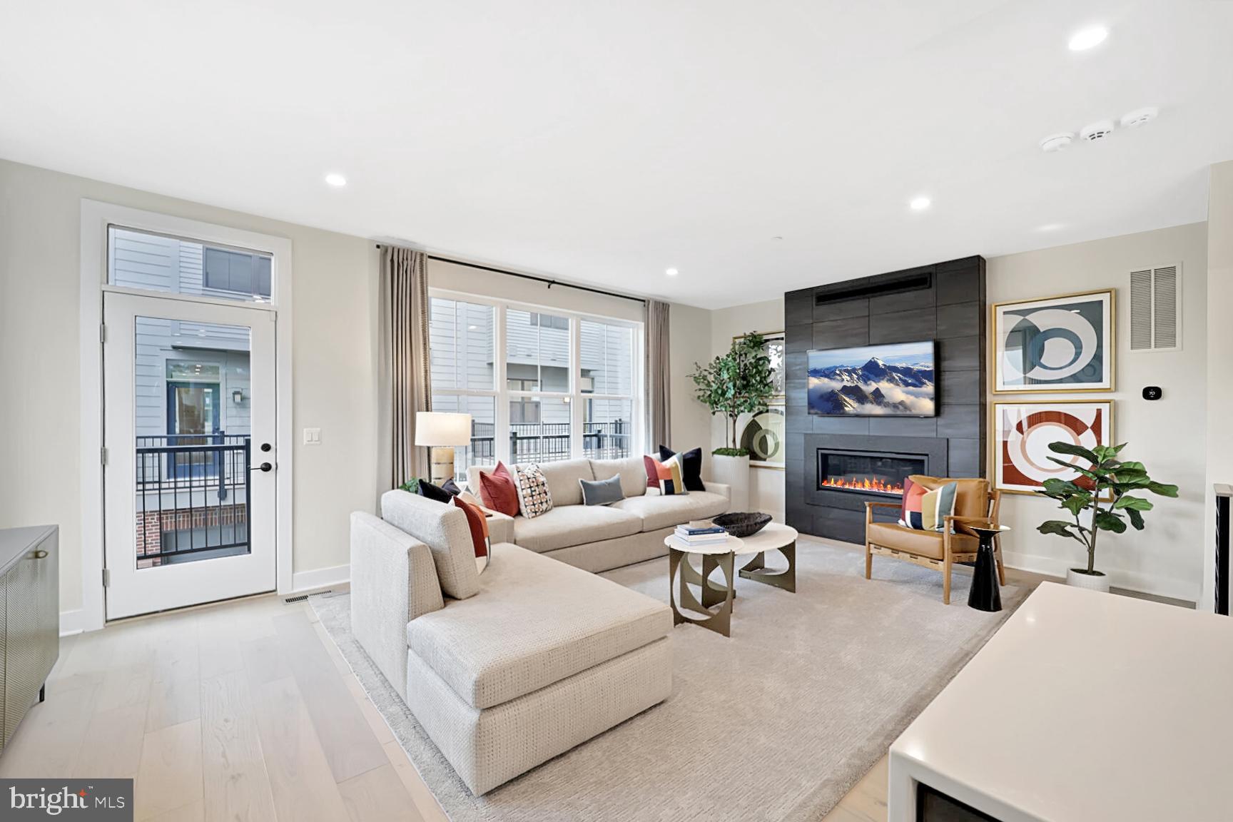 1135 Polaris Road, Unit EDINBURGH 82 Potomac, MD 20854 - Photo 7 of 11