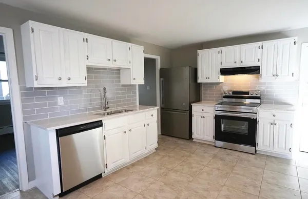 $2,450 | 520 Beech Street, Unit 1L, Manchester, NH 03104