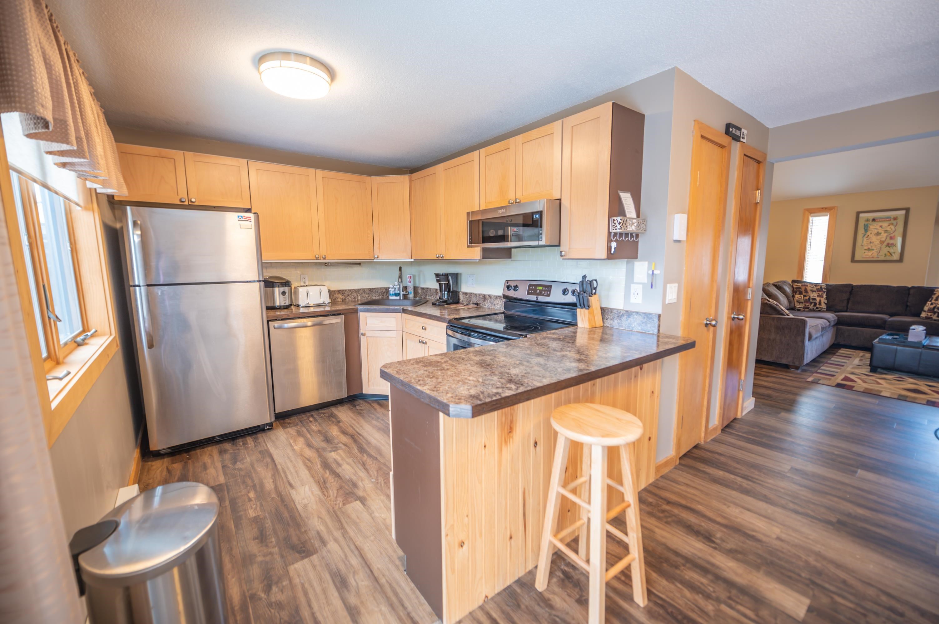 32 D Cross Town Road West Dover, VT 05356 - Photo 11 of 16