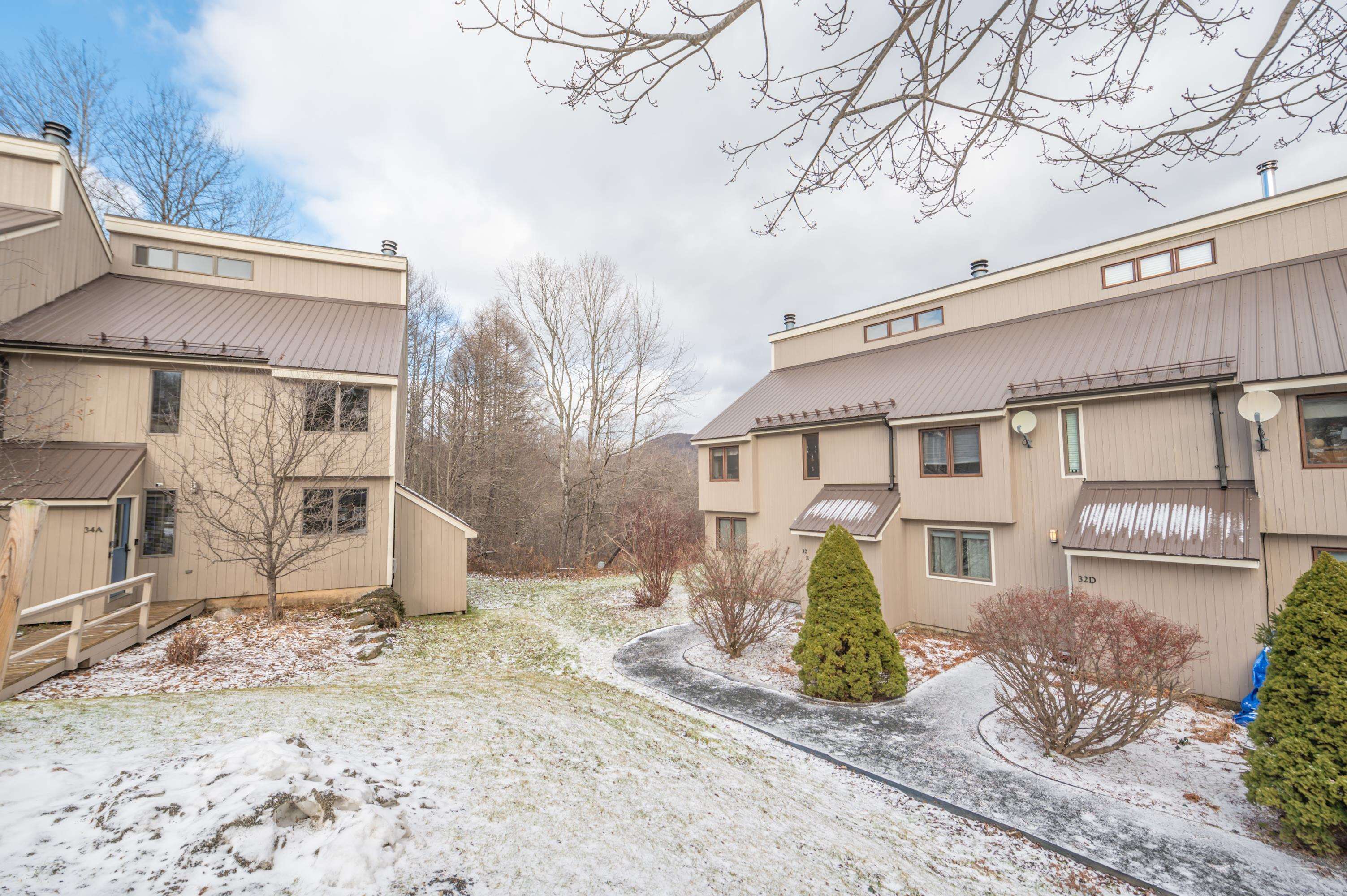 32 D Cross Town Road West Dover, VT 05356 - Photo 2 of 16