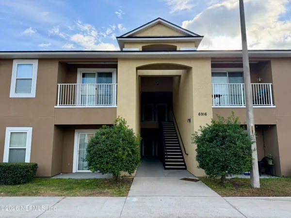 $1,295 | 6916 Ortega Woods Drive, Unit 96, Jacksonville, FL 32244