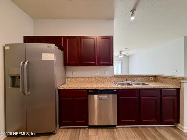 $1,295 | 6916 Ortega Woods Drive, Unit 96, Jacksonville, FL 32244