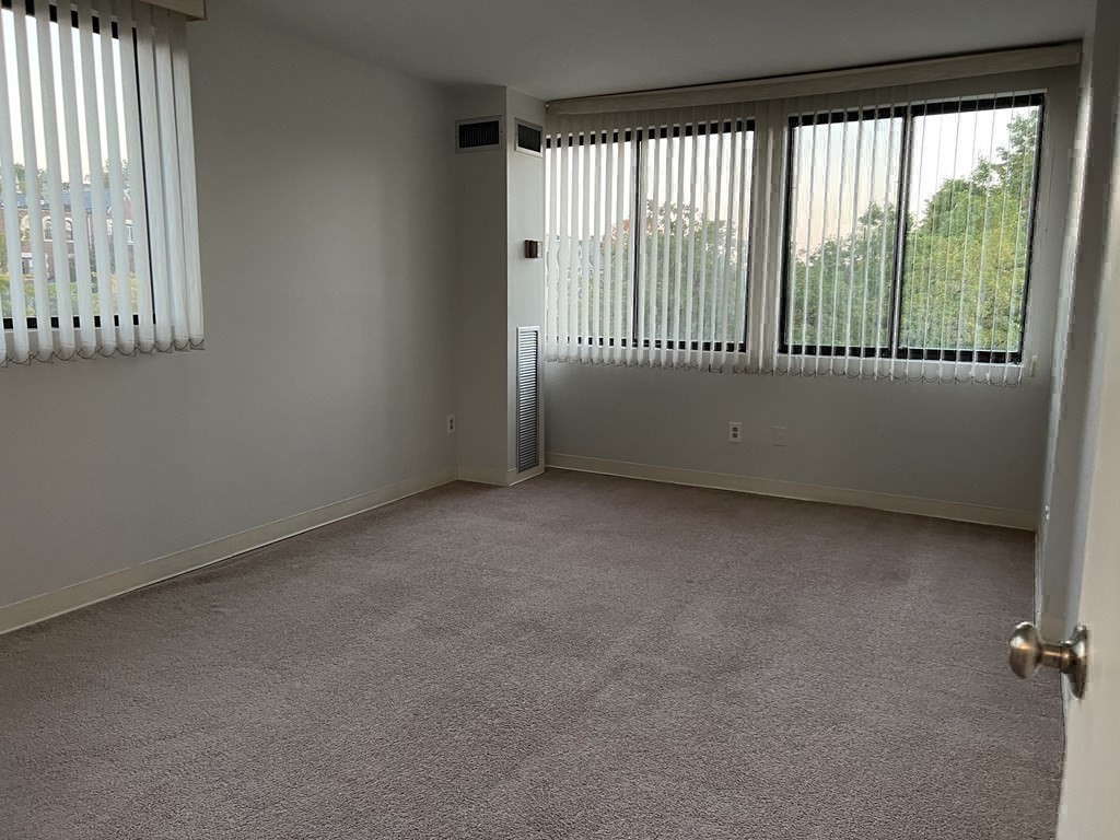 1731 Beacon Street, Unit 615 Brookline, MA 02445 - Photo 7 of 19
