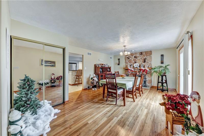 304 Robb Street McKees Rocks, PA 15136 - Photo 8 of 24