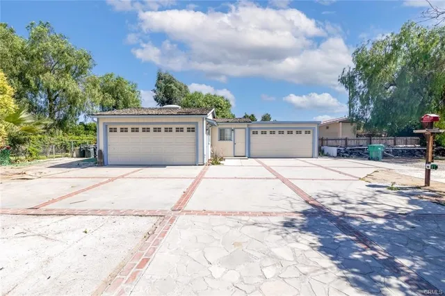 $495,000 | 42269 Whittier Avenue, Hemet, CA 92544