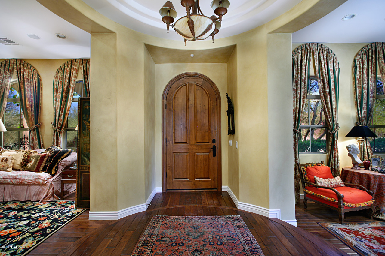 9280 East Mountain Spring Road Scottsdale, AZ 85255 - Photo 2 of 44 Entryway