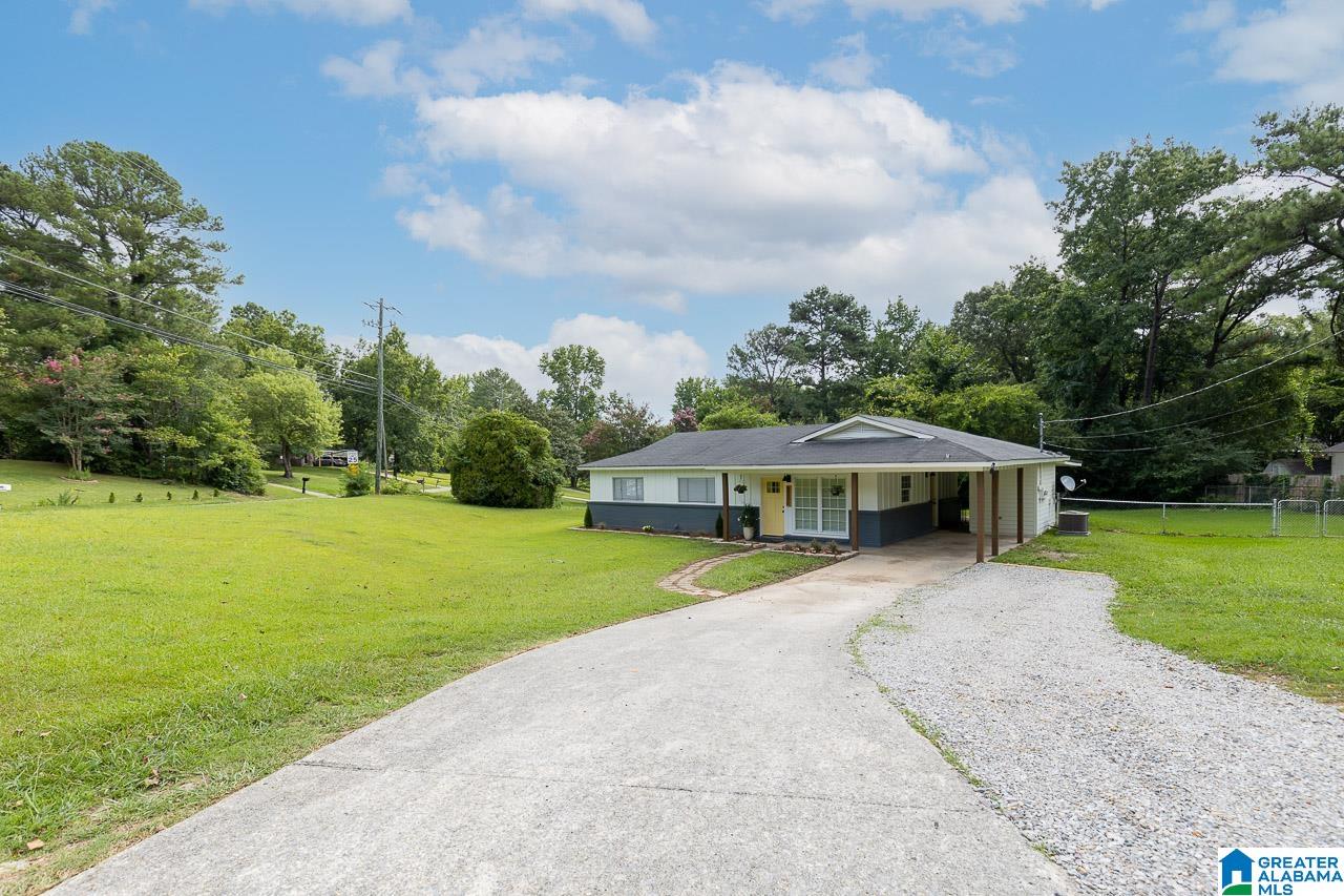 2201 Chapel Hill Road Birmingham, AL 35216 - Photo 2 of 25