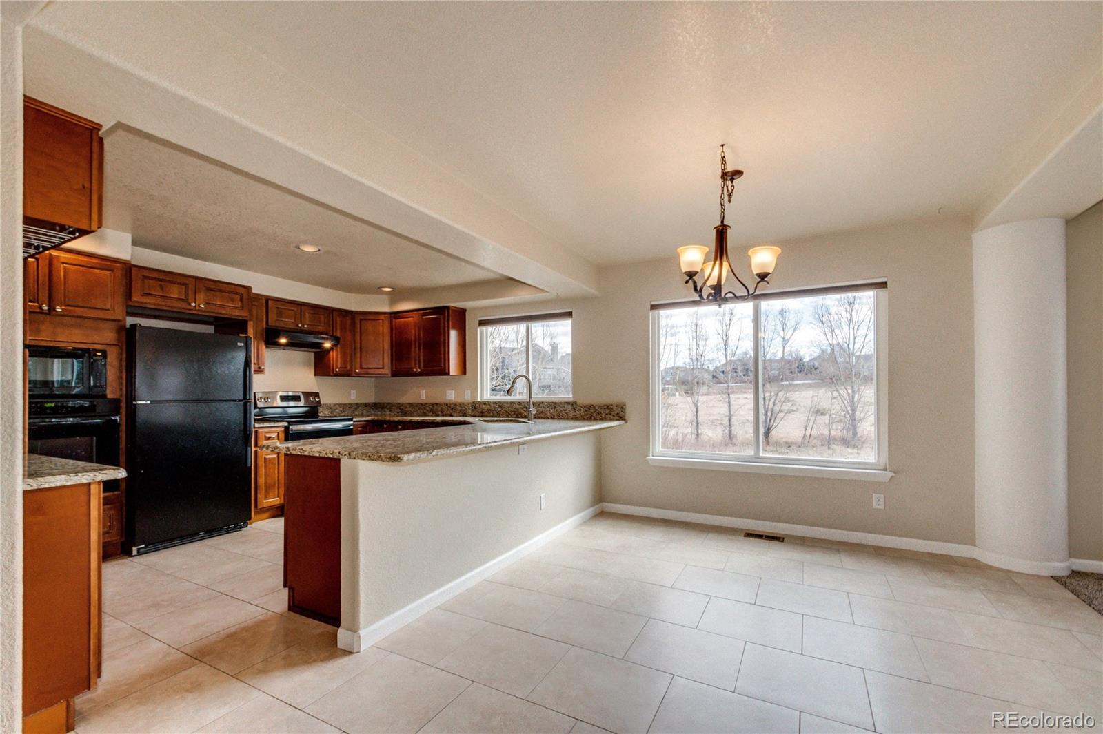 9476 Morning Glory Way Highlands Ranch, CO 80130 - Photo 9 of 33