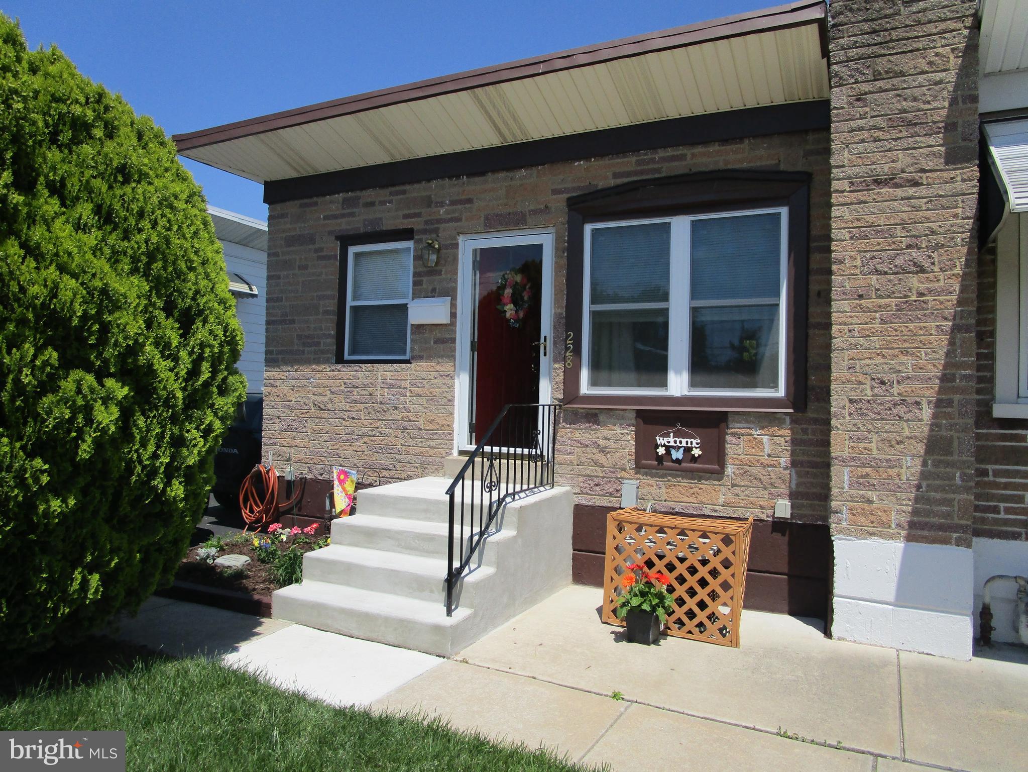 228 Hoffman Road Ridley Park, PA 19078 - Photo 5 of 33 Gallery Image 5