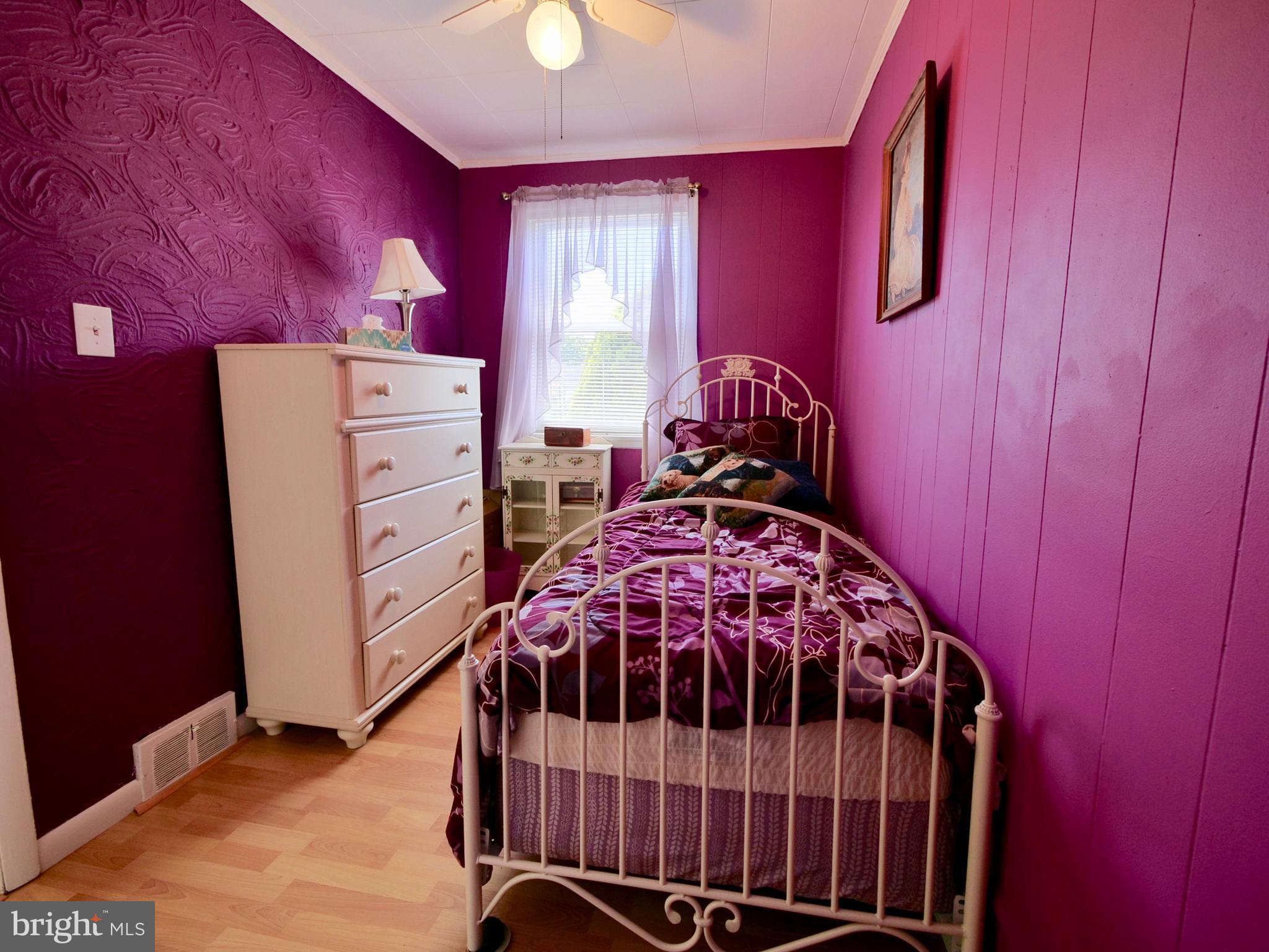 228 Hoffman Road Ridley Park, PA 19078 - Photo 8 of 33 Gallery Image 8