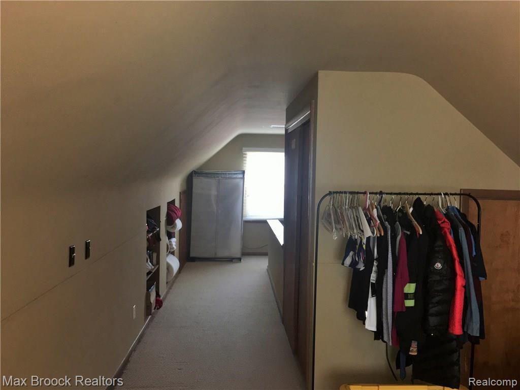 2552 Pembroke Road Birmingham, MI 48009 - Photo 15 of 23 Bedroom 1 hall.jpg