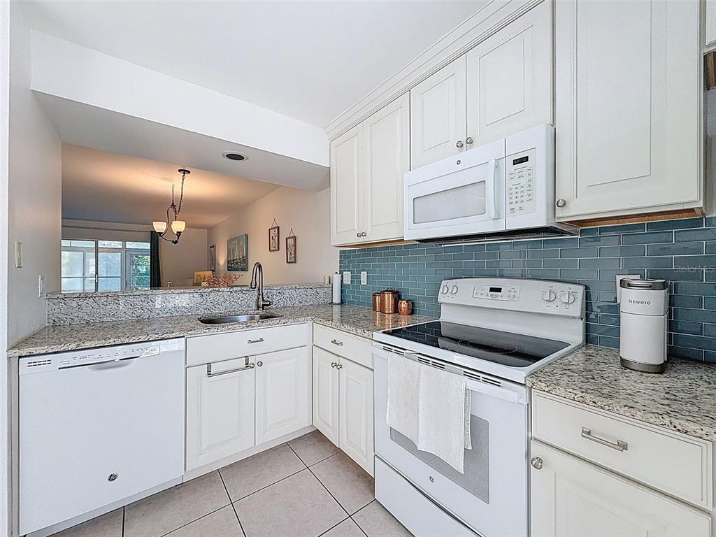 4833 Myrtle Oak Drive, Unit 12 New Port Richey, FL 34653 - Photo 12 of 54