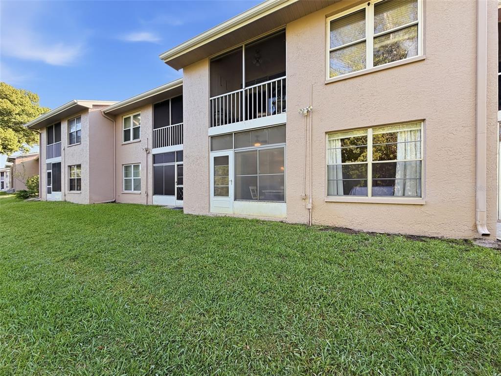 4833 Myrtle Oak Drive, Unit 12 New Port Richey, FL 34653 - Photo 41 of 54