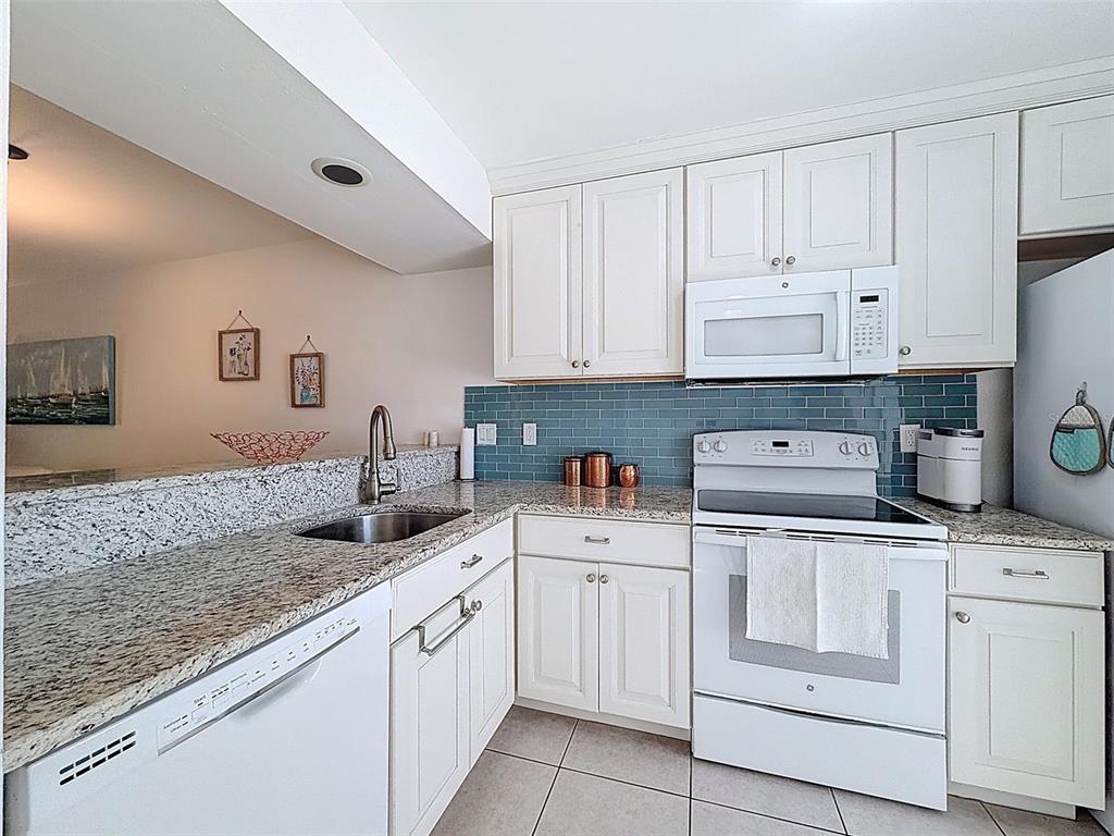 4833 Myrtle Oak Drive, Unit 12 New Port Richey, FL 34653 - Photo 8 of 54