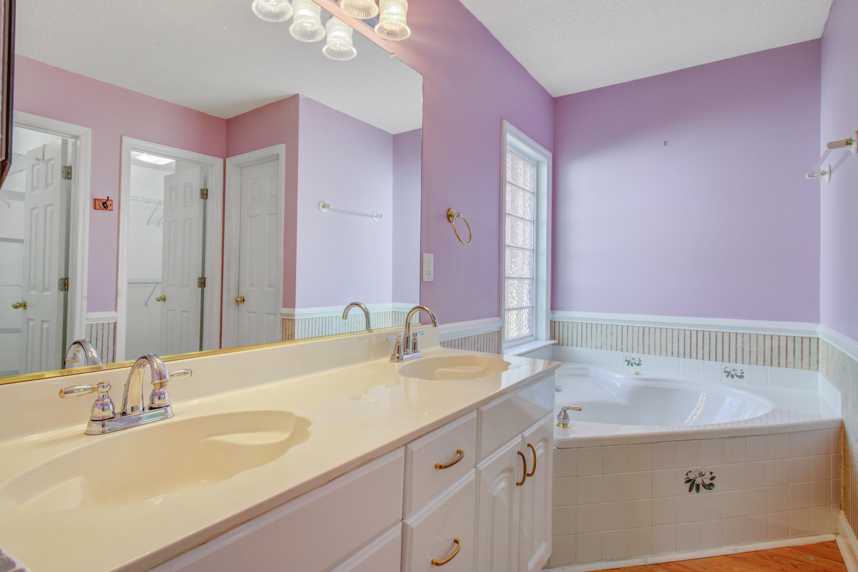 123 Spalding Circle Goose Creek, SC 29445 - Photo 26 of 43 Primary En Suite