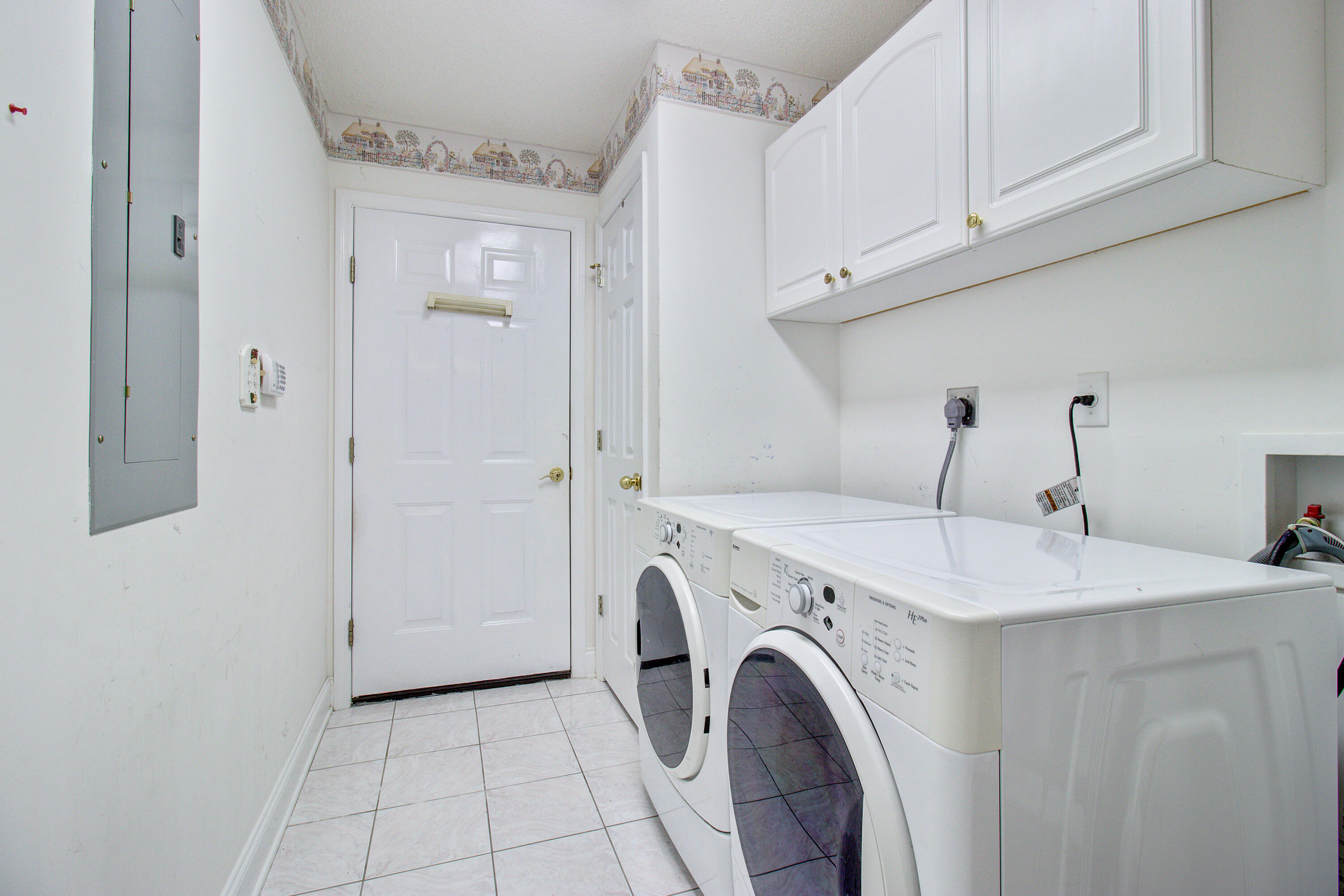 123 Spalding Circle Goose Creek, SC 29445 - Photo 31 of 43 Laundry Room
