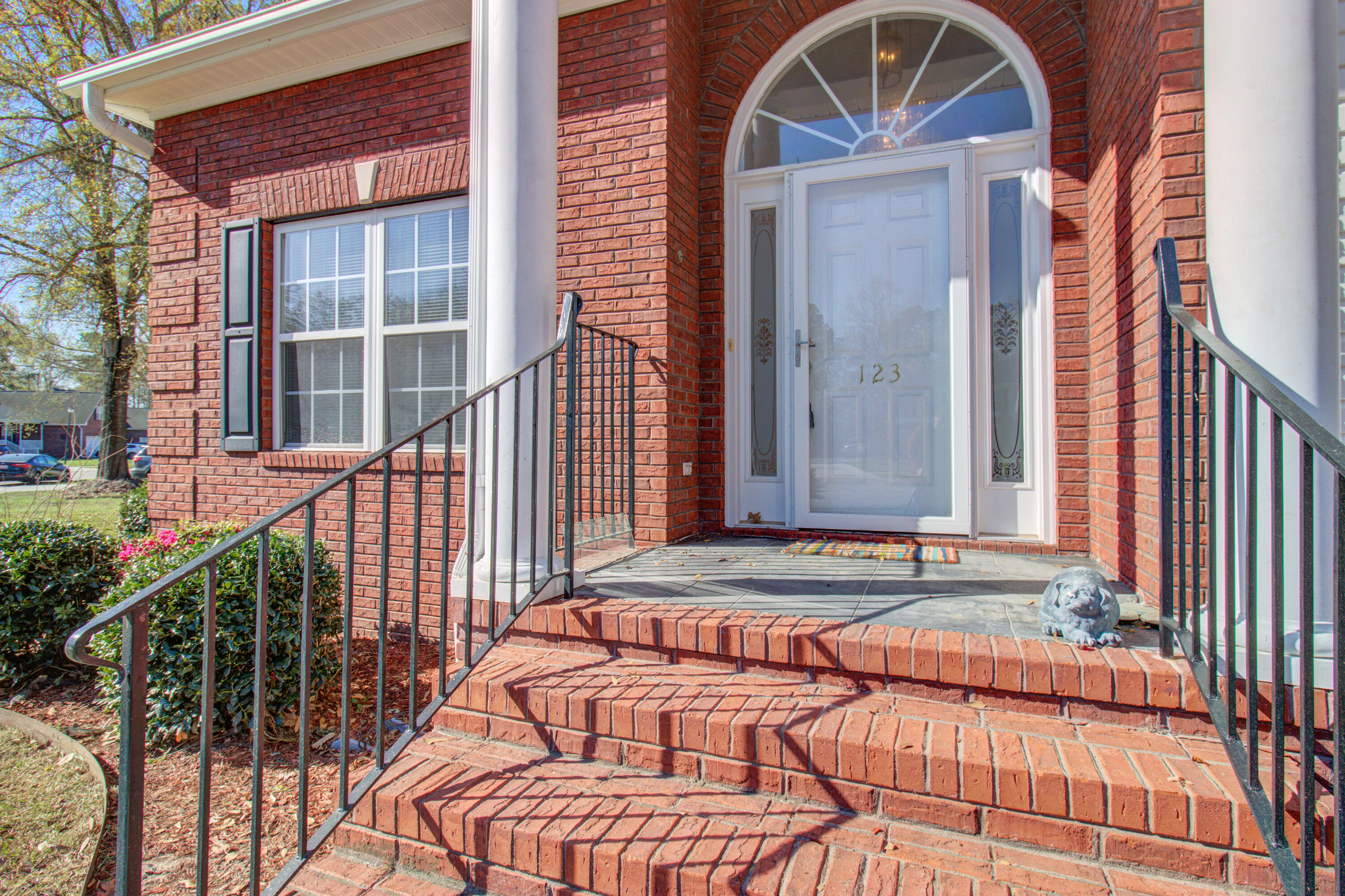123 Spalding Circle Goose Creek, SC 29445 - Photo 6 of 43 Front