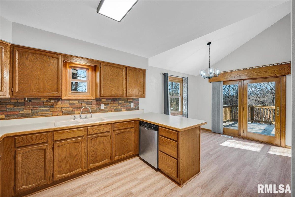9320 West Lake Camelot Drive Mapleton, IL 61547 - Photo 13 of 59