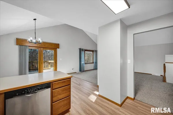 $299,900 | 9320 West Lake Camelot Drive, Mapleton, IL 61547