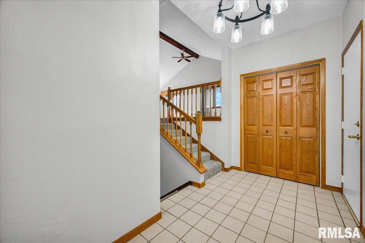 9320 West Lake Camelot Drive Mapleton, IL 61547 - Photo 3 of 59