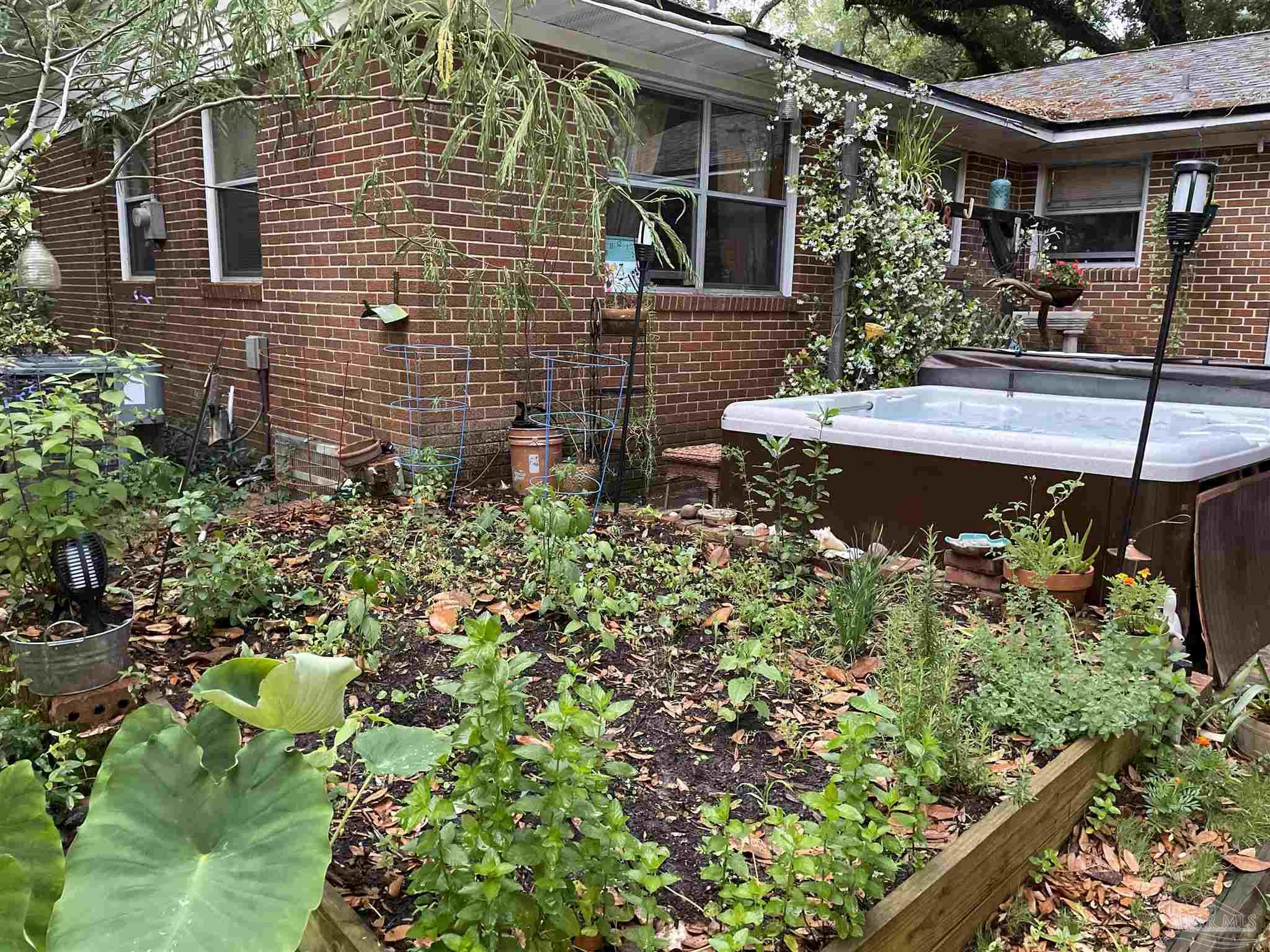 5921 Count Road Pensacola, FL 32503 - Photo 39 of 46