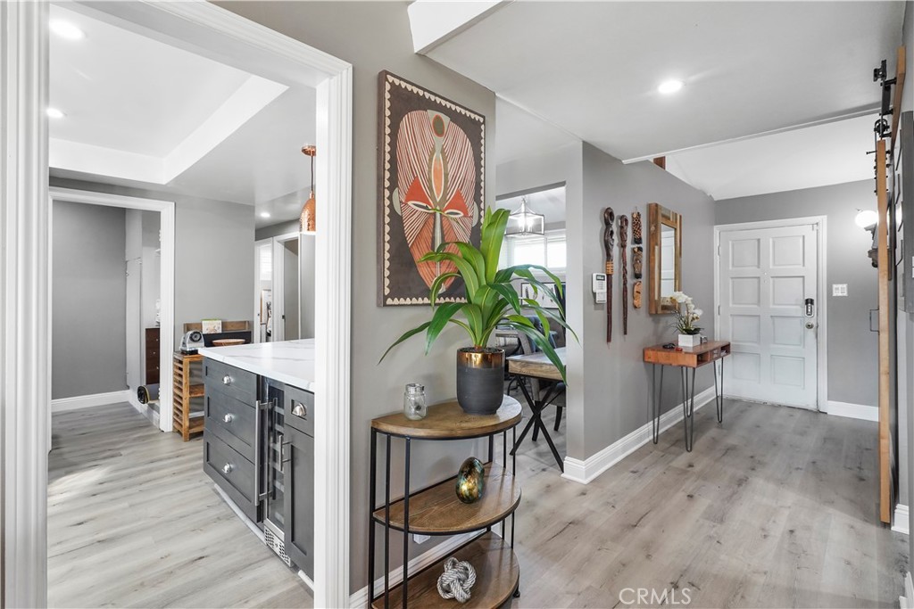 20448 Eccles Street Winnetka, CA 91306 - Photo 7 of 54