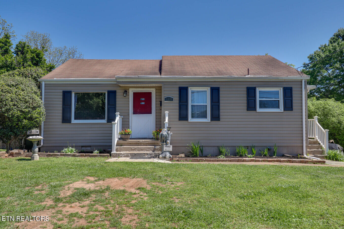 120 Salem Road Oak Ridge, TN 37830 - Photo 2 of 29 Front 1