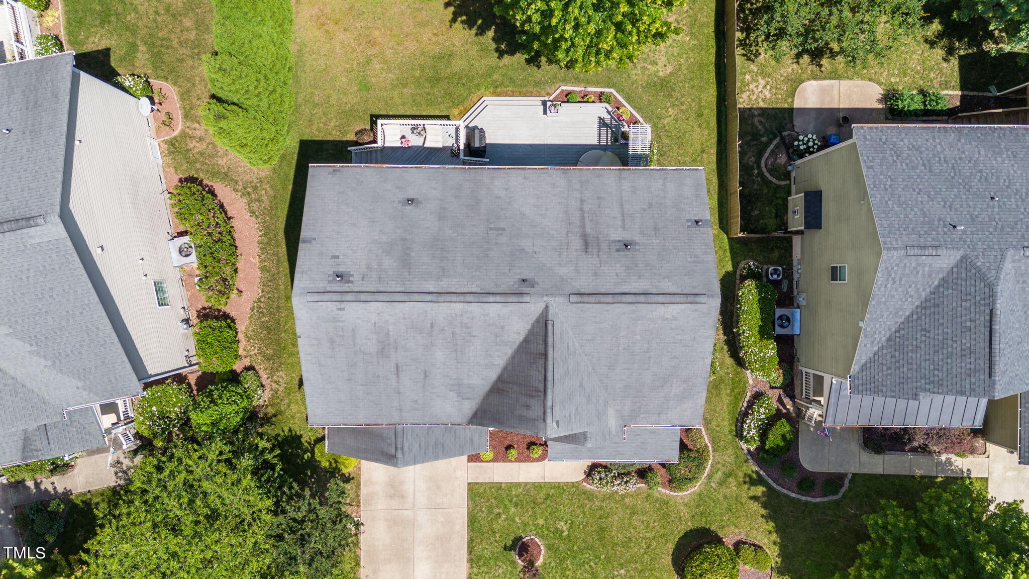 4009 Red Grape Drive Raleigh, NC 27607 - Photo 25 of 26 7-web-or-mls-DJI_20240529144151_0501_D