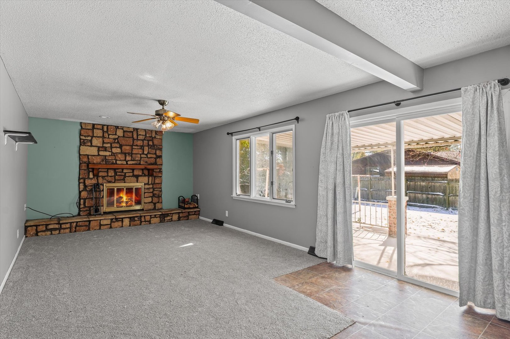 1058 North Drive Rantoul, IL 61866 - Photo 16 of 37 an empty room with windows