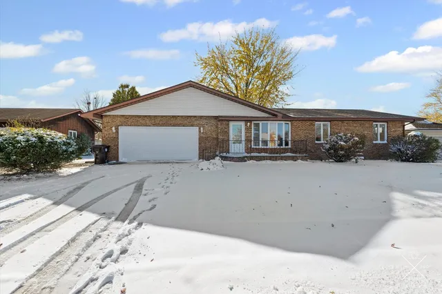 $199,900 | 1058 North Drive, Rantoul, IL 61866
