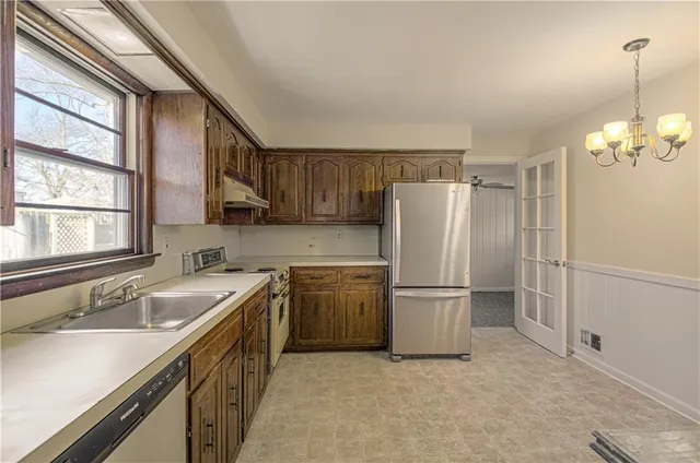 $280,000 | 6120 Lamar Avenue, Mission, KS 66202