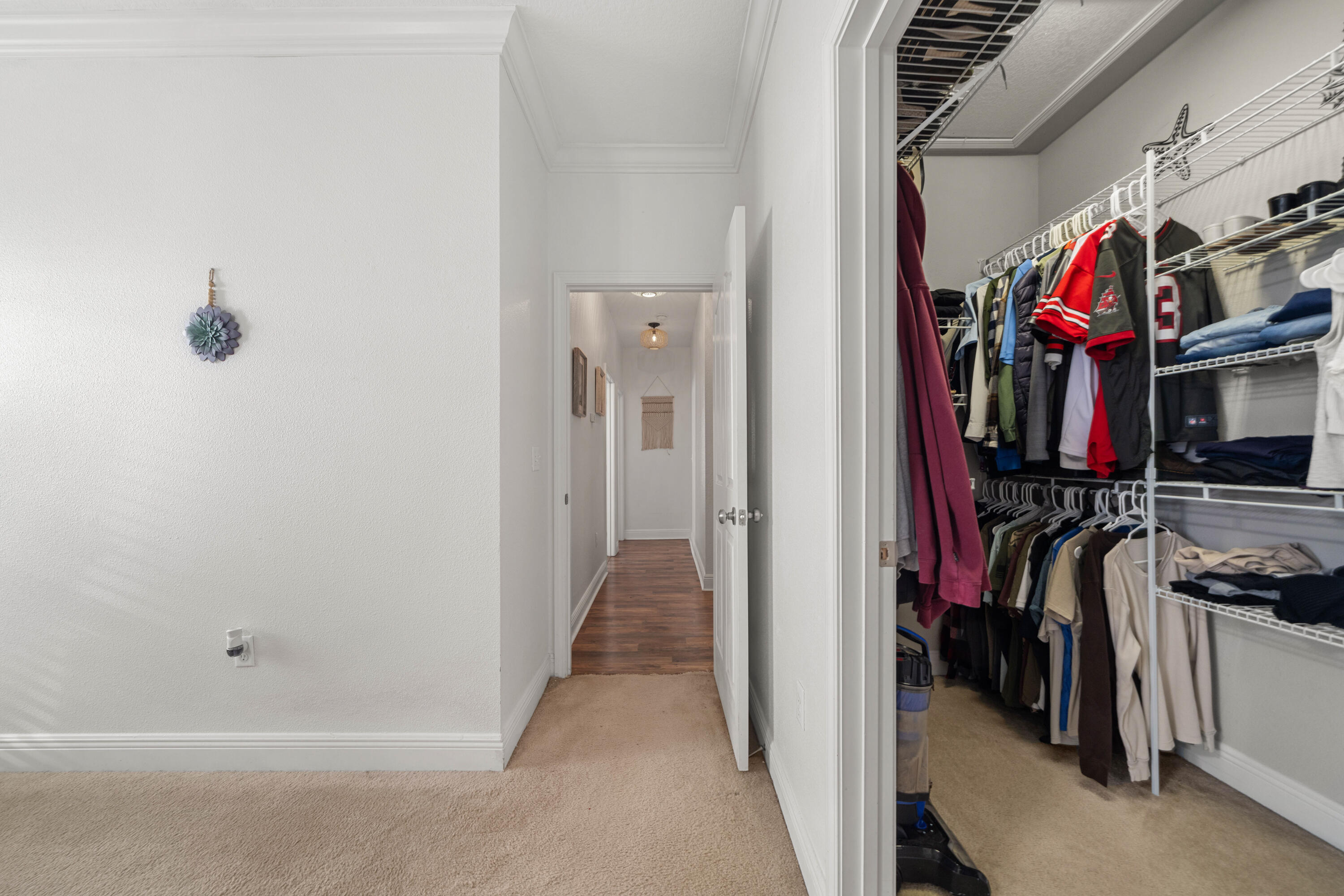 486 Fanny Ann Way Freeport, FL 32439 - Photo 16 of 58 a view of a walk in closet