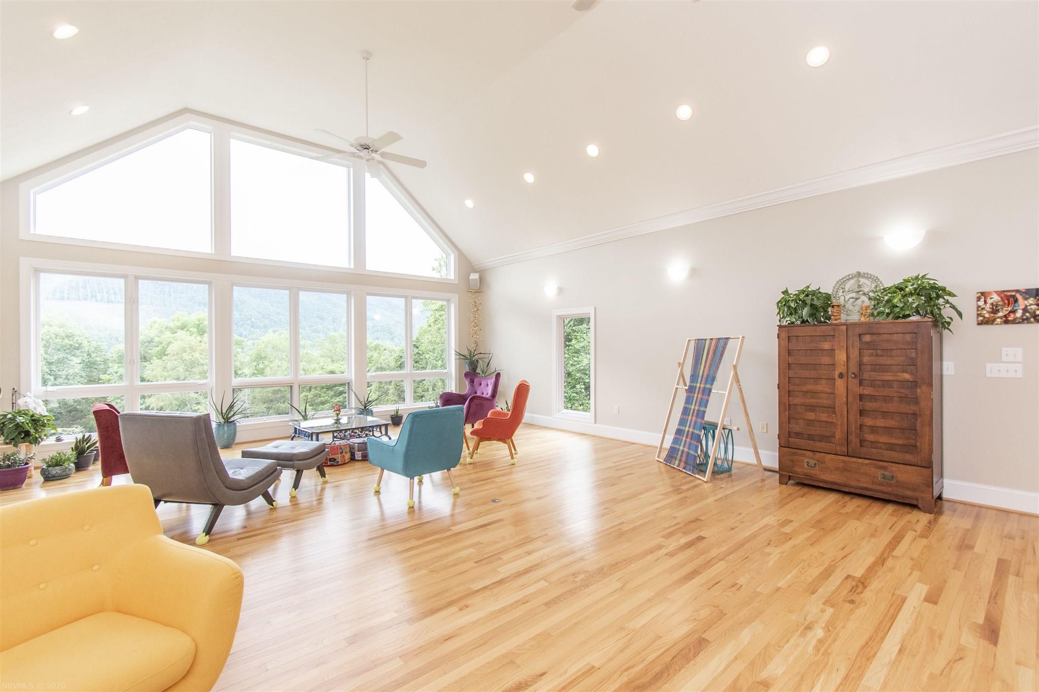 821 Apache Road Pembroke, VA 24136 - Photo 8 of 77 Gallery Image 8