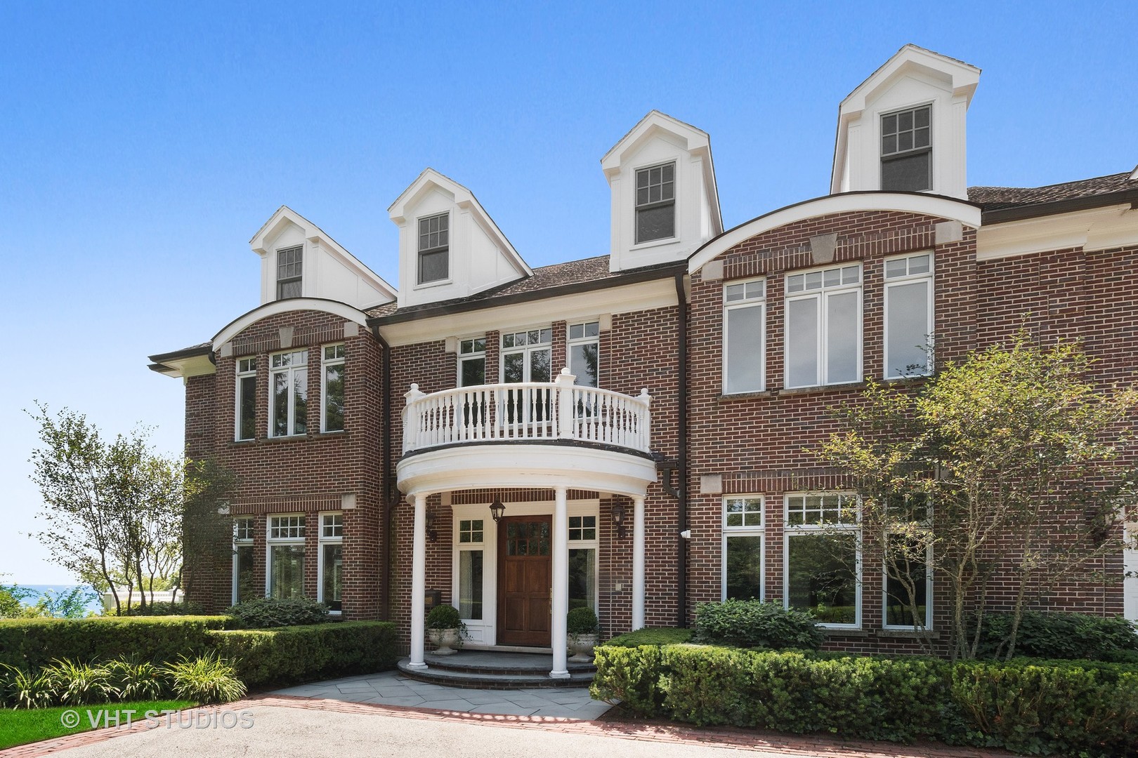 738 Tower Road Winnetka, IL 60093 - Photo 6 of 58