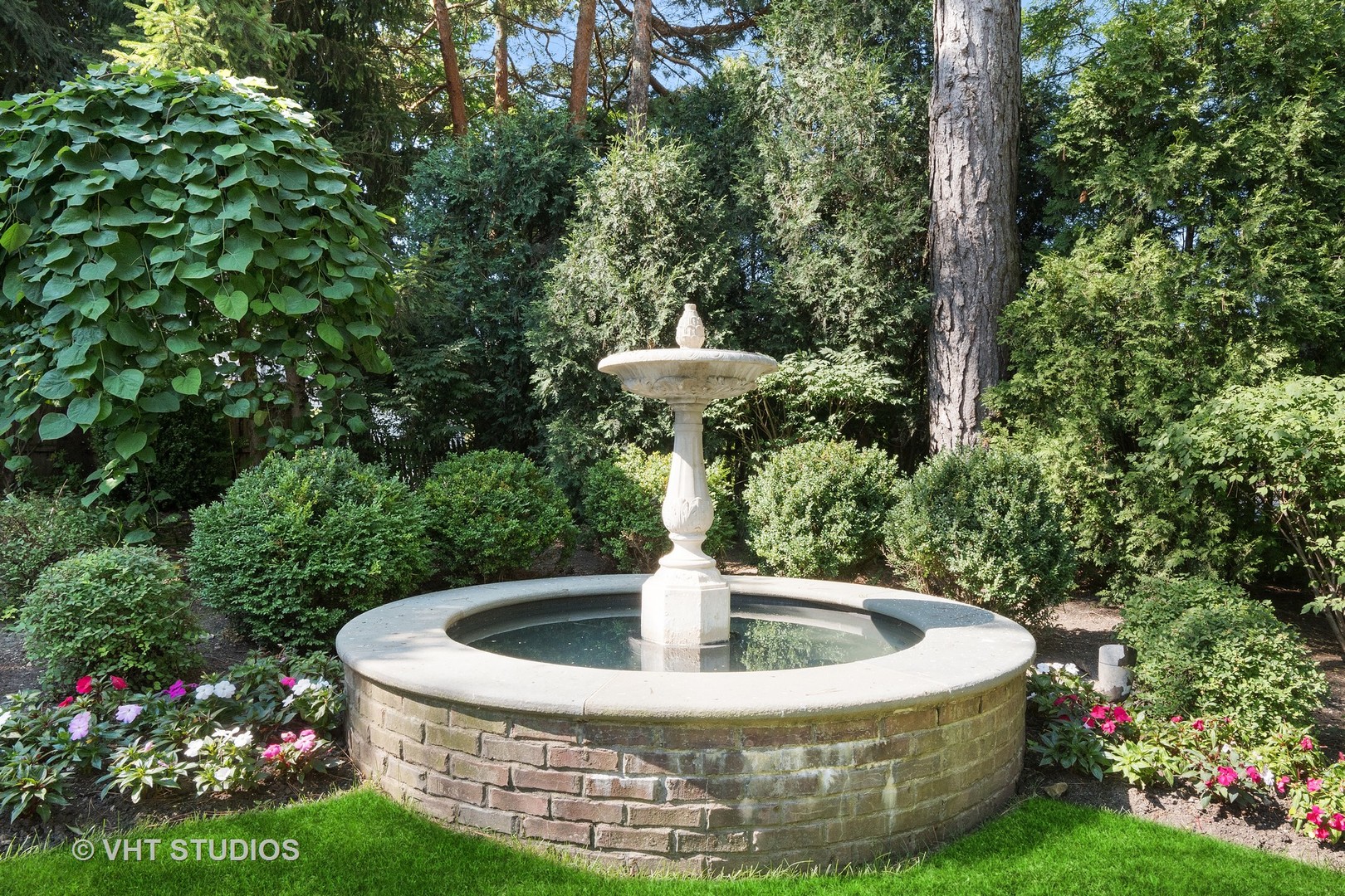 738 Tower Road Winnetka, IL 60093 - Photo 51 of 58 a outdoor view with a tub