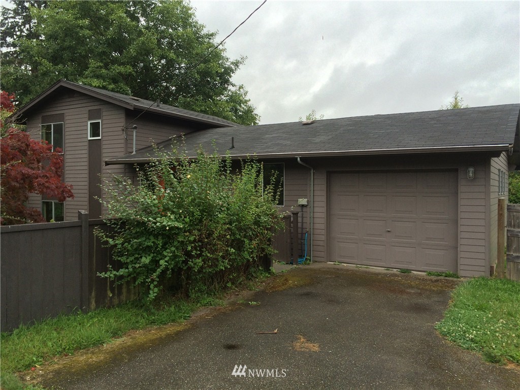 5980 Maxwelton Road Clinton, WA 98236 - Photo 1 of 16 Gallery Image 1