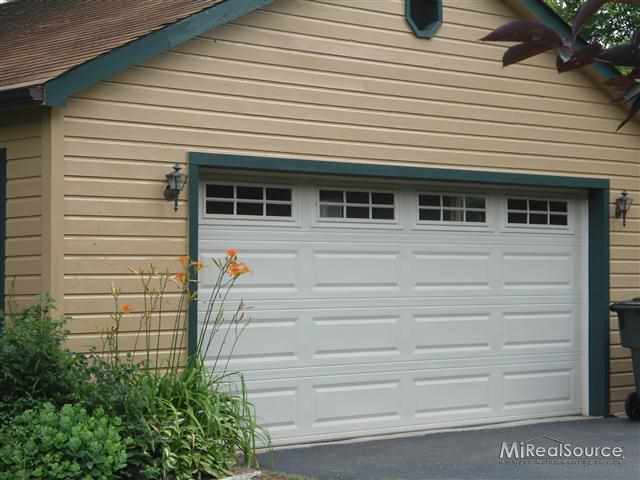 11201 North Pearson Road Utica, MI 48315 - Photo 19 of 29 31155609-18.JPG