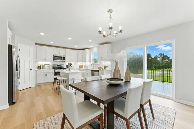 $515,000 | 425 James Parkway, Elko New Market, MN 55054