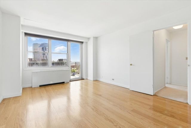 $1,200,000 | 151 Tremont Street, Unit 27R, Boston, MA 02111