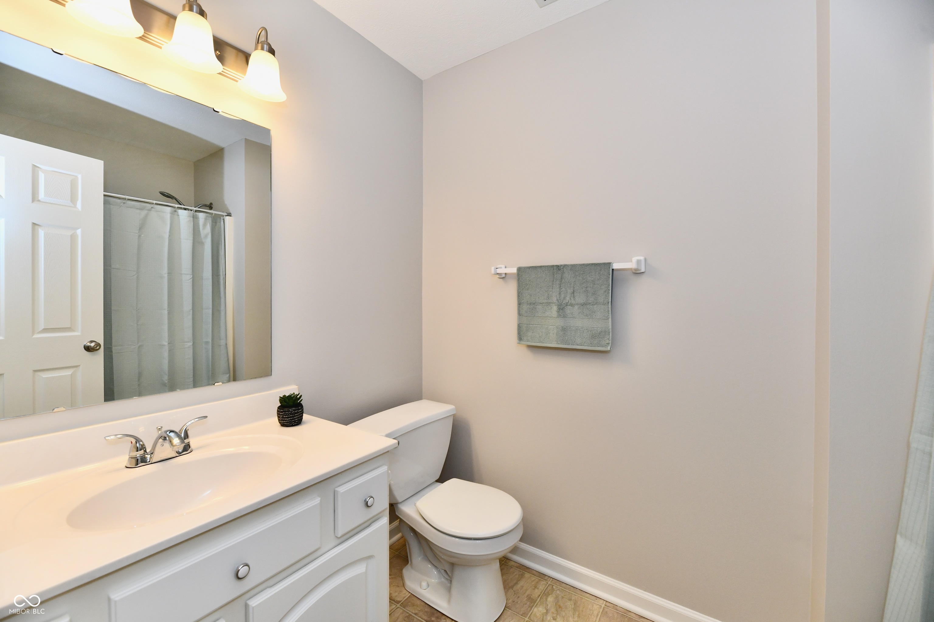 10669 Springston Court Fishers, IN 46037 - Photo 14 of 31 Gallery Image 14