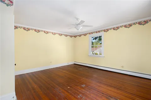 $895,000 | 0 Glen Meade Drive, Portsmouth, RI 02871