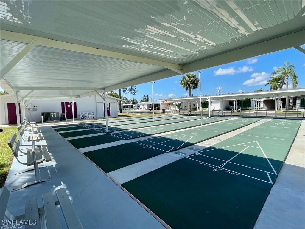 938 Lazy Lane North Fort Myers, FL 33917 - Photo 34 of 37 a room with lots of tables and chairs
