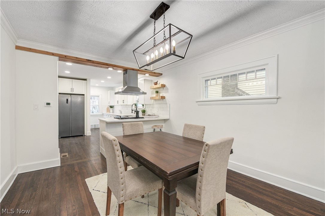 3325 Silsby Road Cleveland, OH 44118 - Photo 10 of 35 Gallery Image 10