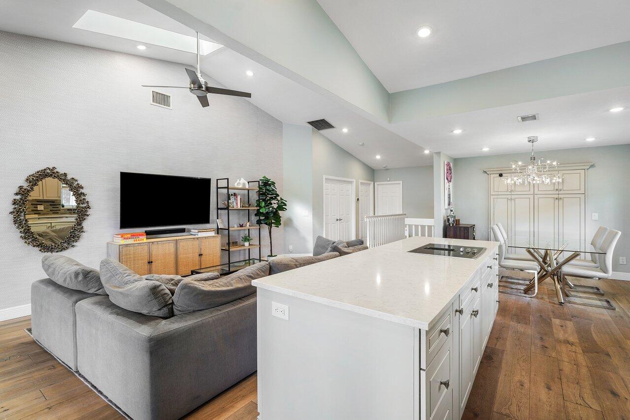 23158 Island View, Unit 2 Boca Raton, FL 33433 - Photo 7 of 36 008-23158IslandView-APT2-BocaRaton-FL-33