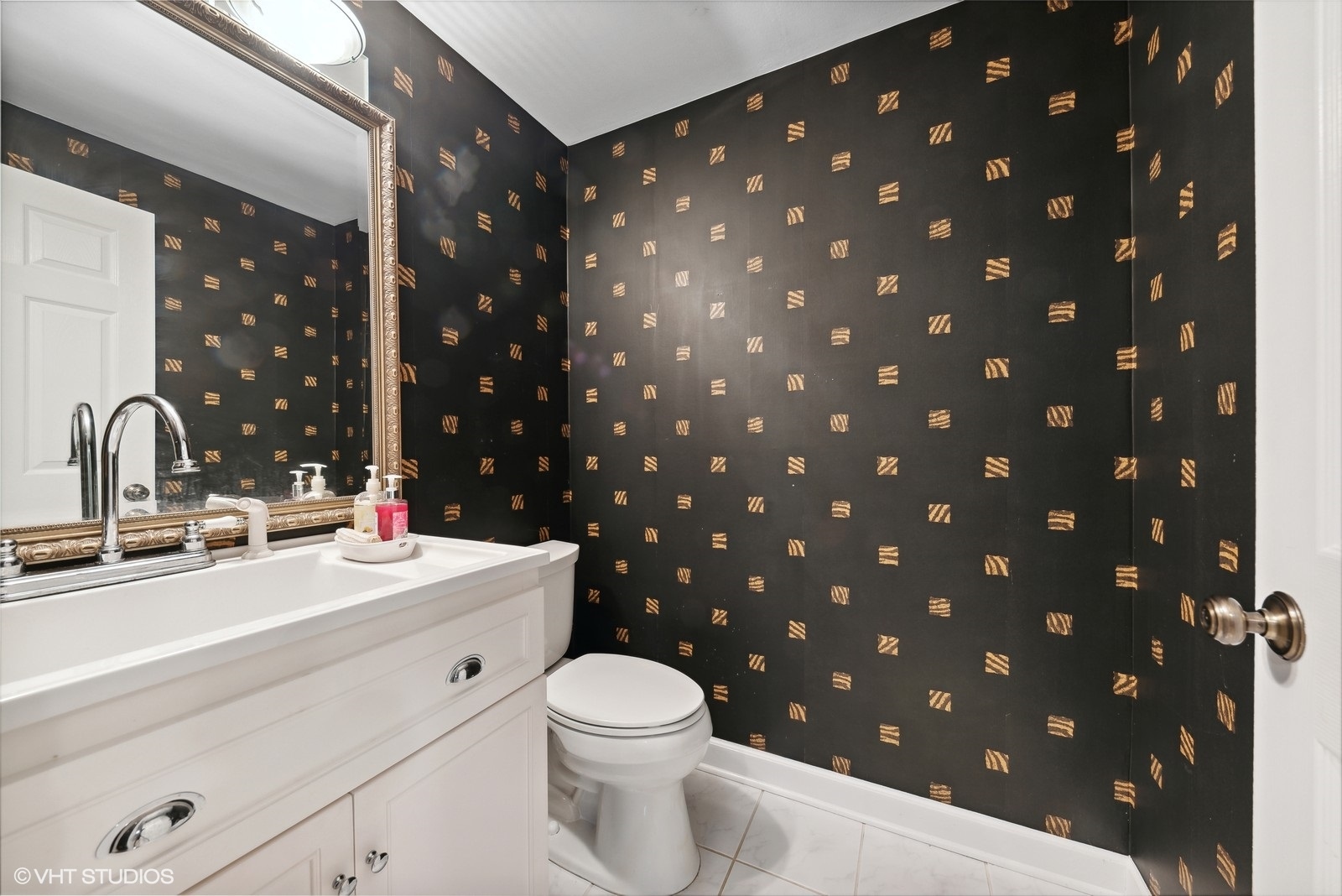 1483 West Shire Circle Inverness, IL 60067 - Photo 16 of 23 a bathroom with a sink vanity granite and a toilet