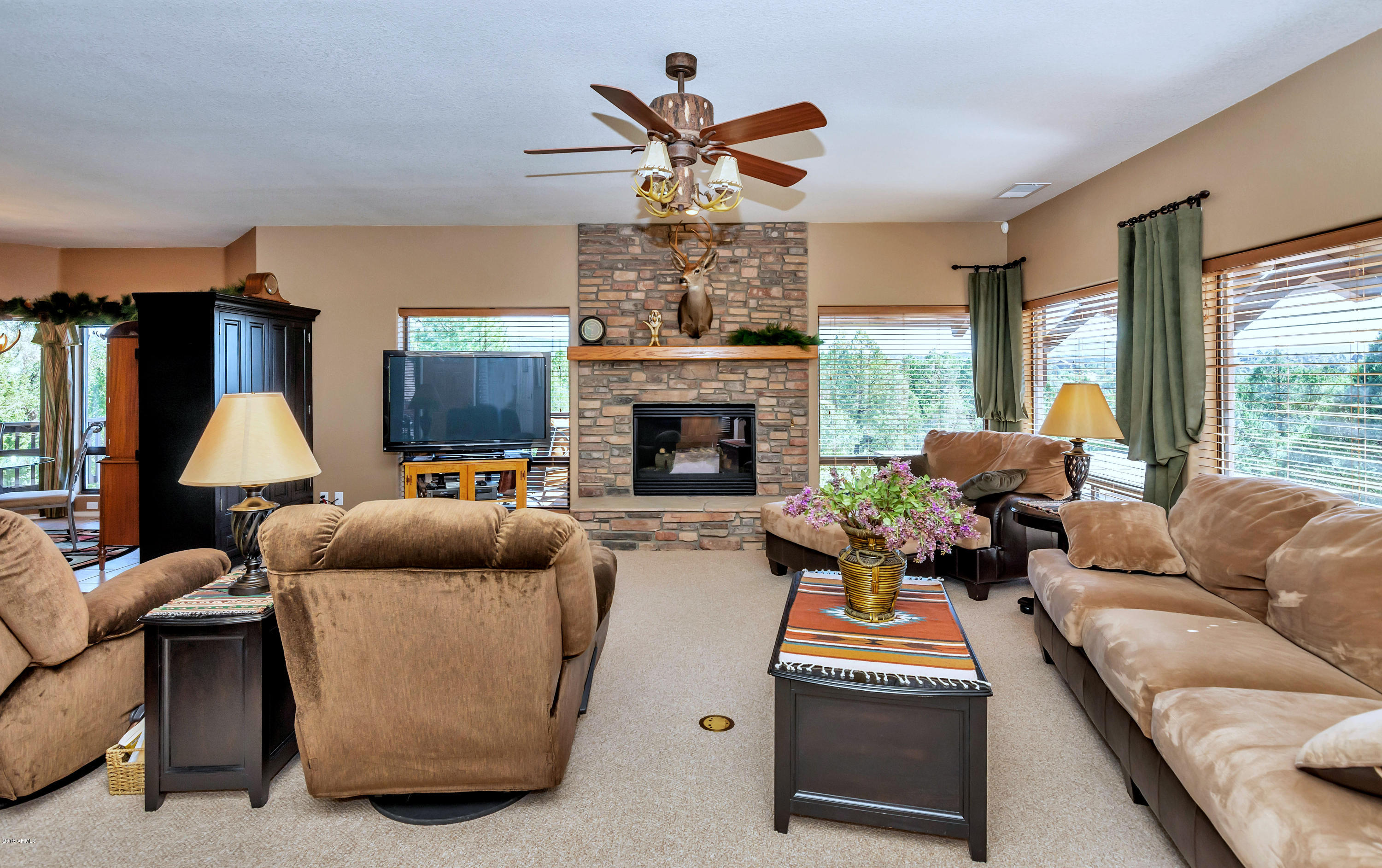 208 Edison Way Star Valley, AZ 85541 - Photo 50 of 57 Great Room
