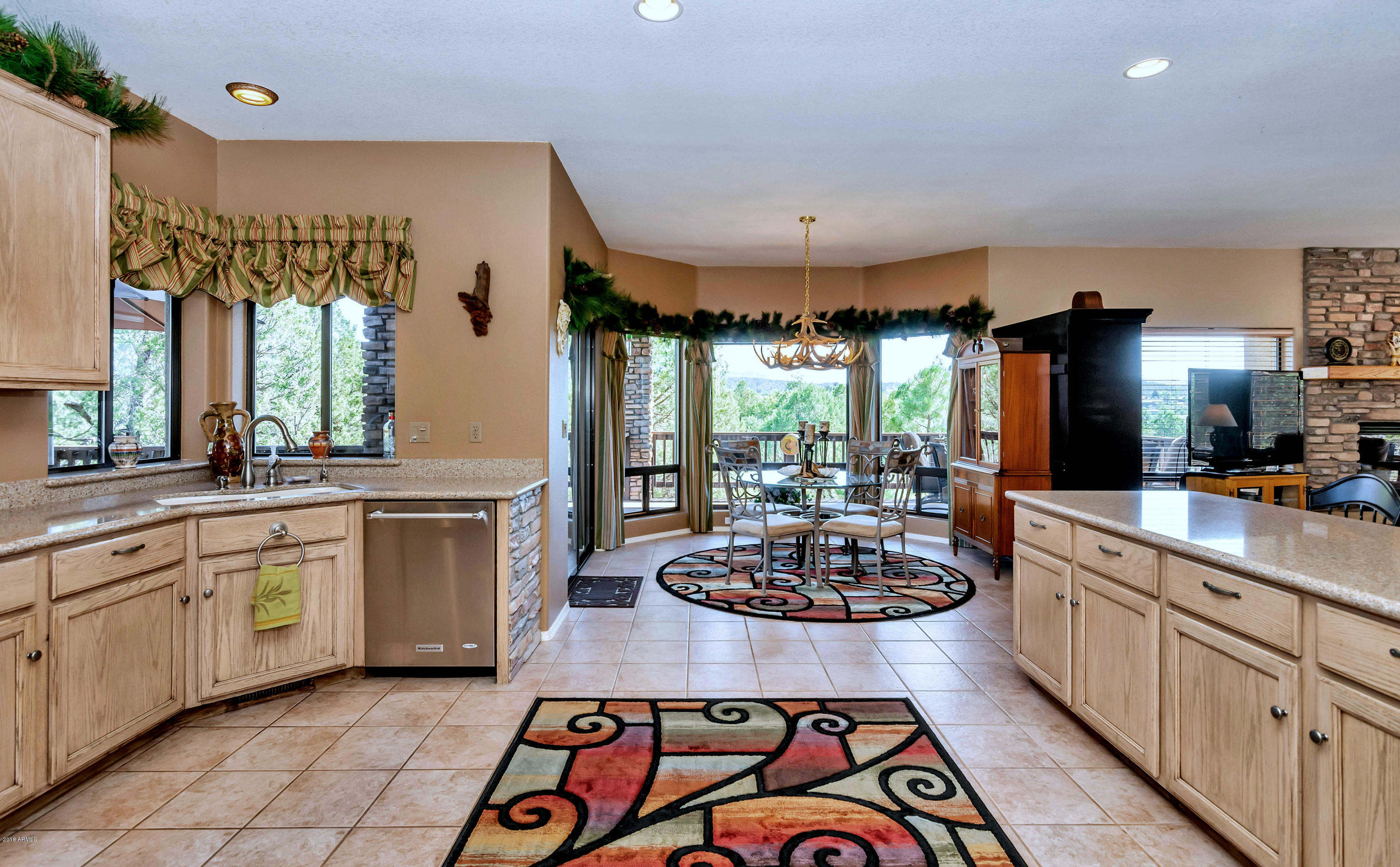 208 Edison Way Star Valley, AZ 85541 - Photo 54 of 57 Kitchen-Dinning and Views