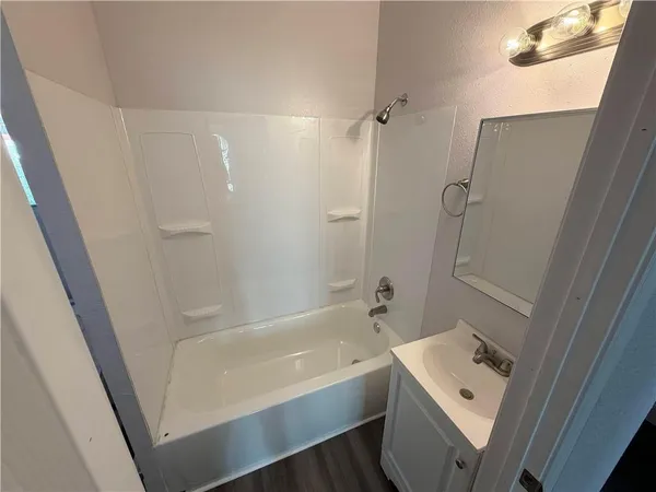 $645 | 7709 Bennett Street, Unit 1, Pittsburgh, PA 15208