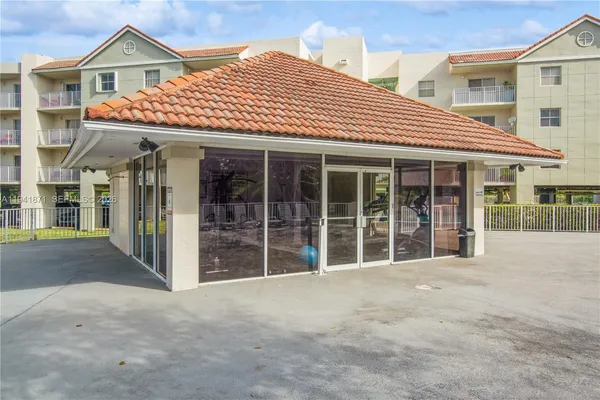 $249,000 | 8200 Southwest 210th Street, Unit 111, Cutler Bay, FL 33189